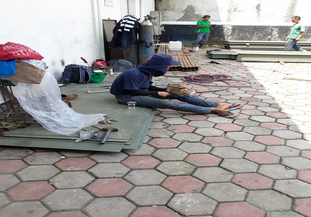 Pabrik Garment 12 - Bengkel Las Nyoto Steel