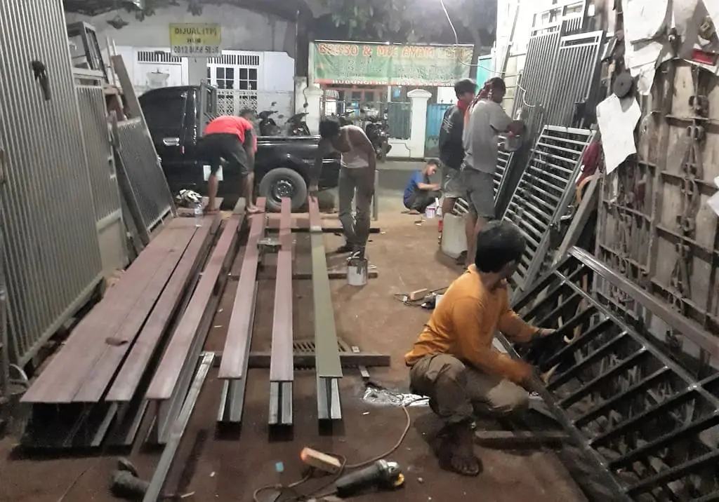 Gudang 1 - Bengkel Las Nyoto Steel