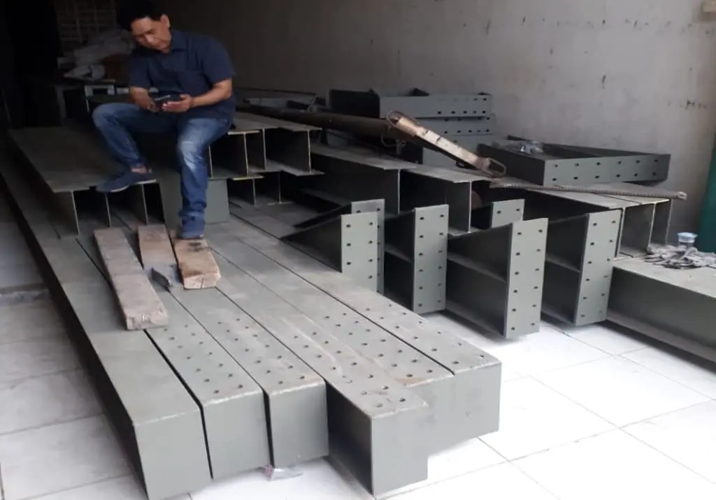 Gudang 6 - Bengkel Las Nyoto Steel