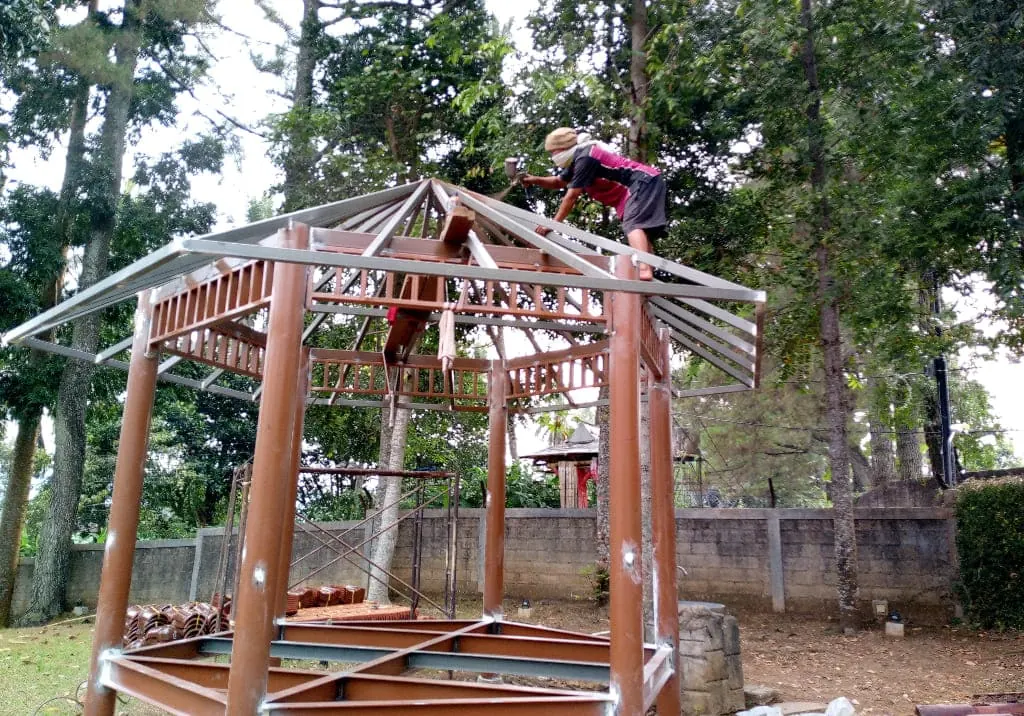 Gazebo 12 - Bengkel Las Nyoto Steel