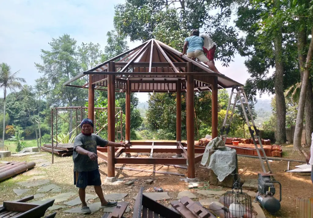 Gazebo 13 - Bengkel Las Nyoto Steel