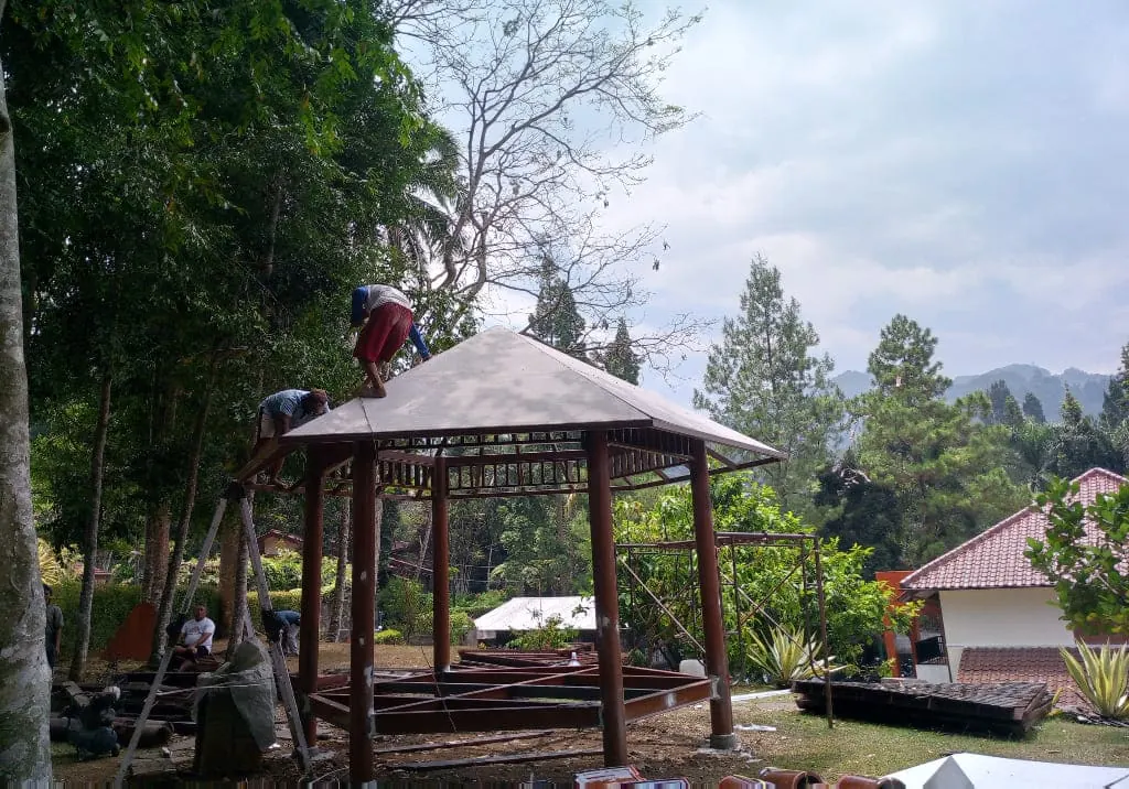 Gazebo 15 - Bengkel Las Nyoto Steel
