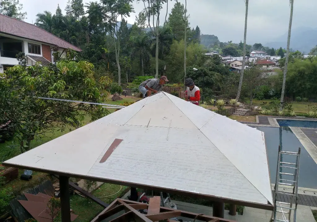 Gazebo 16 - Bengkel Las Nyoto Steel