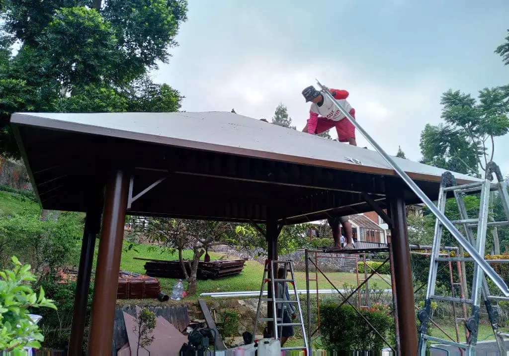 Gazebo 17 - Bengkel Las Nyoto Steel