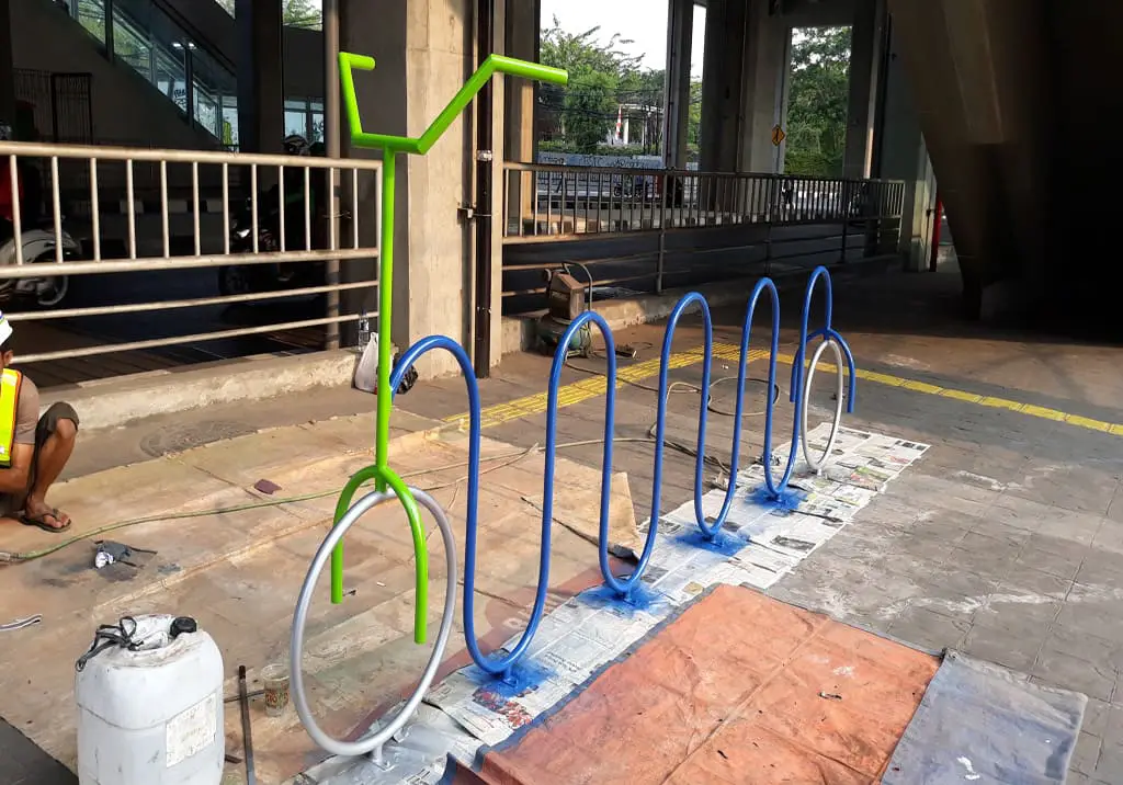 Bike Rack Stasiun MRT Cipete Raya 8 - Bengkel Las Nyoto Steel
